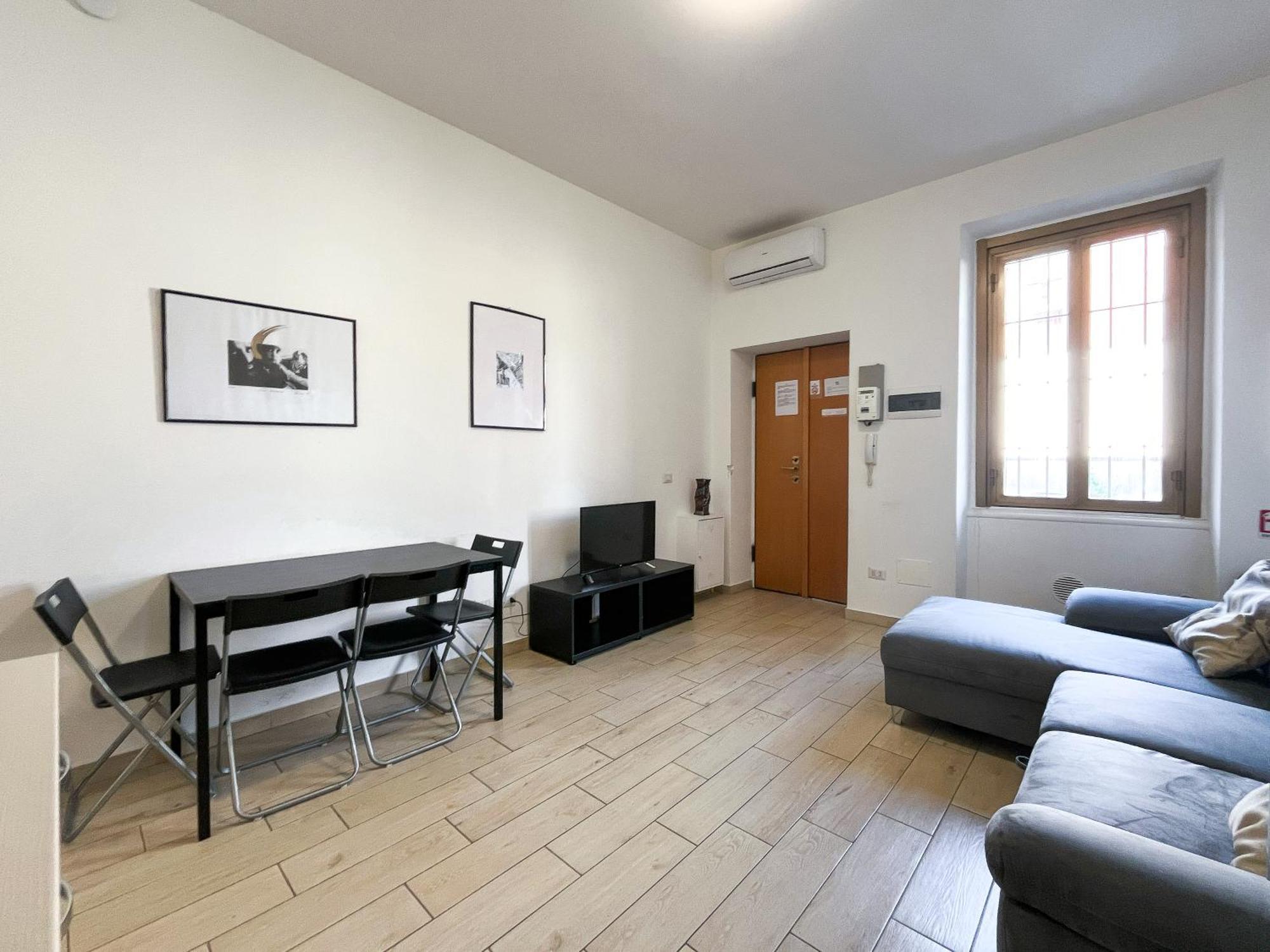 Along The Canal Smart Flat Naviglio - 4 People Corsico Exteriör bild